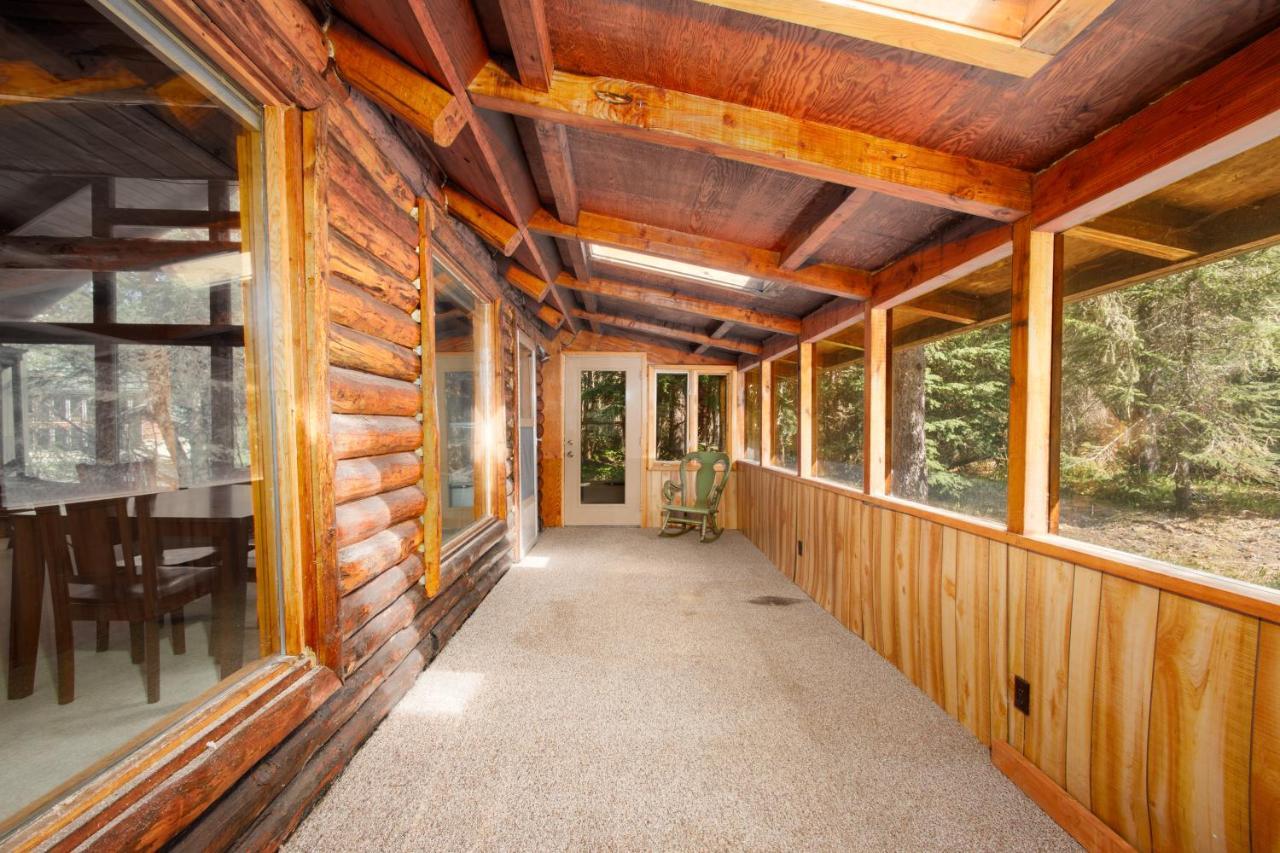 Alpine Meadows Log Cabin Girdwood Exterior foto